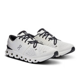 On Women's Cloud X4 - Ivory/Black