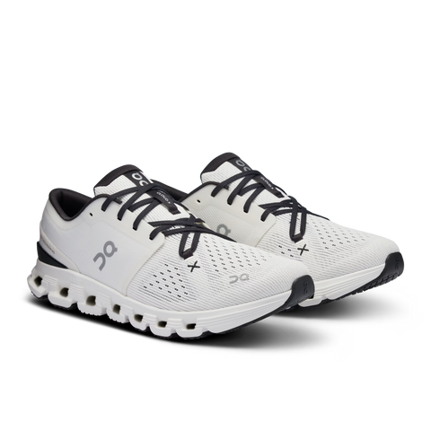 On Women's Cloud X4 - Ivory/Black