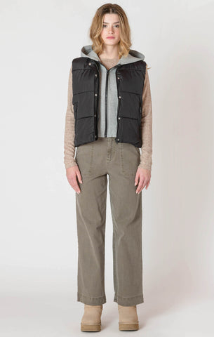 Room34 Short Puffer - Black